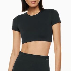 NWT Aritzia x Babaton Contour Ribcage Cropped Crew-neck Tank Top 2xs Black